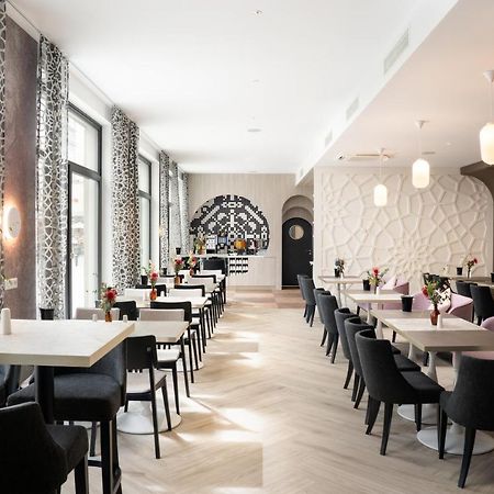 Elaya Hotel Regensburg City Center Exterior photo
