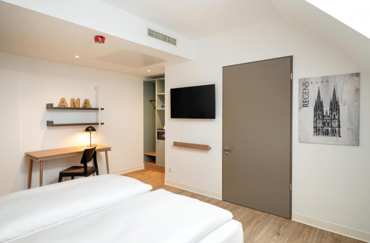 Elaya Hotel Regensburg City Center Exterior photo